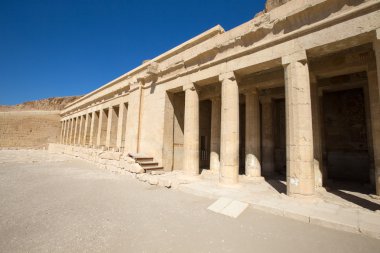 Başına tapınak yakınlarında Luxor