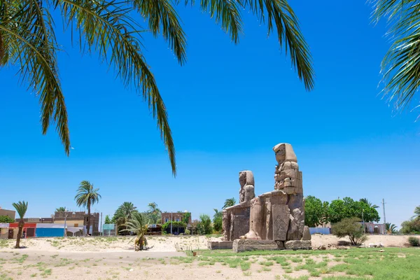 Kolossen av memnon i Egypten. — Stockfoto