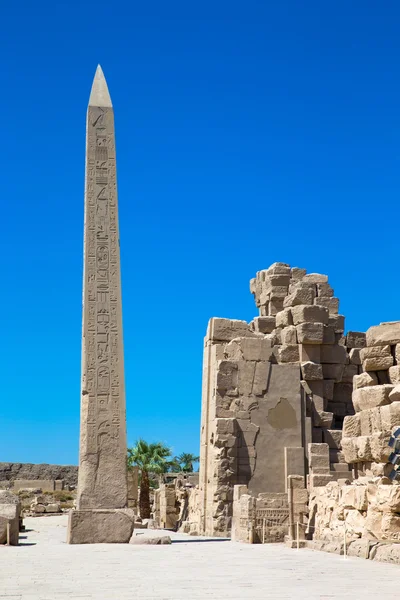 Obélisque de la Reine Hapshetsut à Karnak — Photo