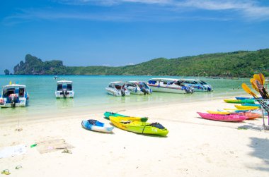 Krabi Andaman Denizi'nin güzel Adaları