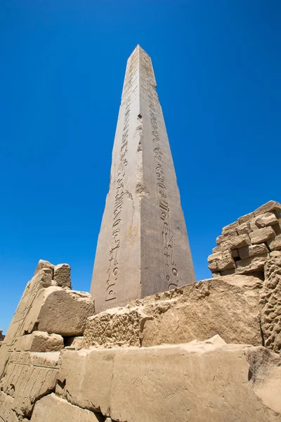 Obelisco da Rainha Hapshetsut em Karnak — Fotografia de Stock