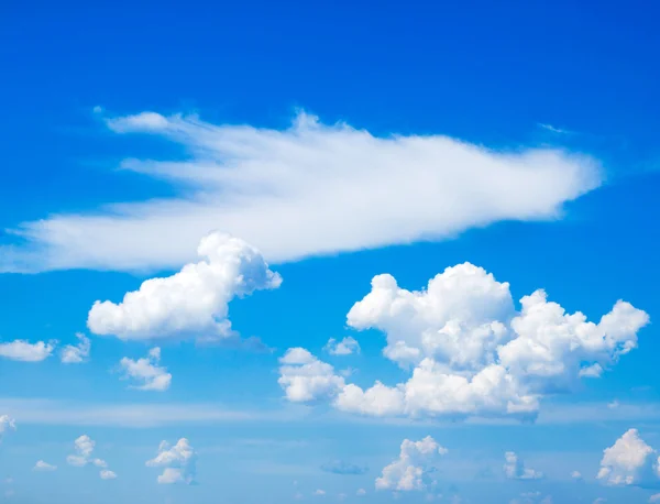 Blue sky with white clouds — Stock Photo, Image