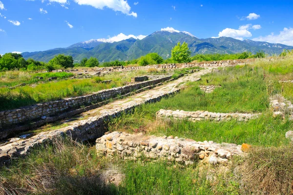 Antiguas ruinas en Dion — Foto de Stock