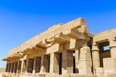 Karnak Tapınağı antik kalıntıları