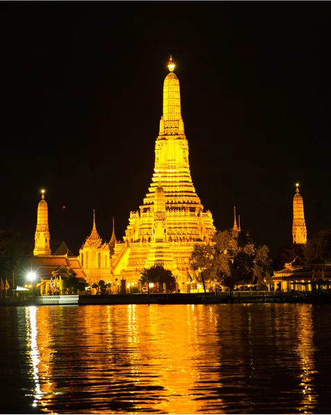 Wat Arun Temple in Bangkok — Stock Photo, Image