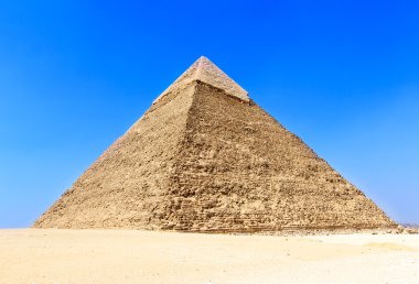Kahire'deki Giza ile piramit