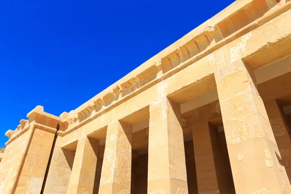 Tapınak başına Mısır Luksor yakınındaki — Stok fotoğraf