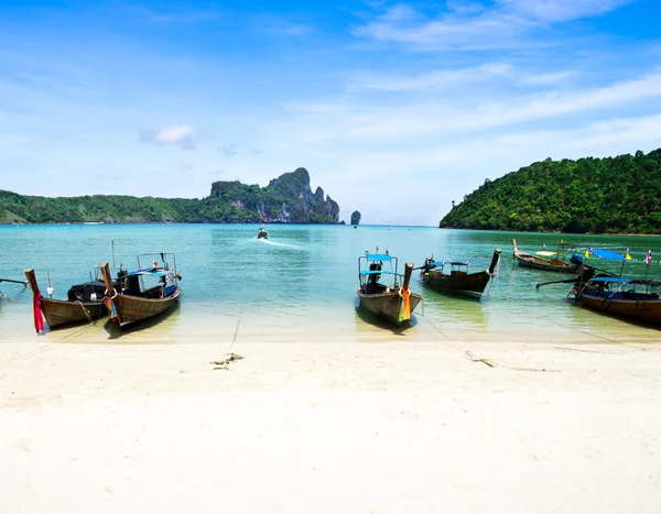 Praia tropical, Mar de Andamão , — Fotografia de Stock