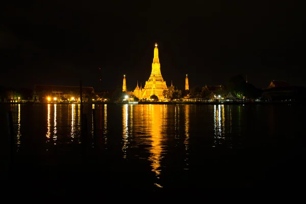 Wat Arun Temple in Bangkok — Stock Photo, Image