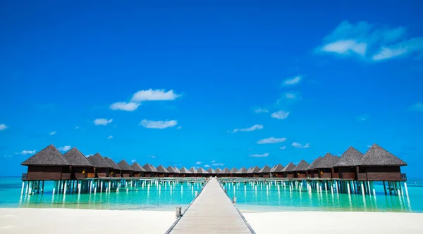 Hermosa playa en las maldivas — Foto de Stock