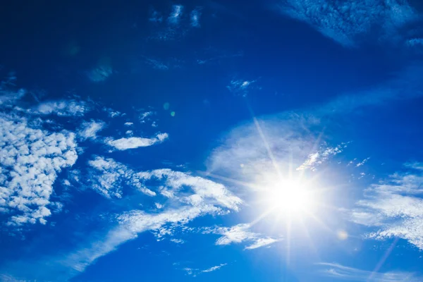 Blue sky with white clouds — Stock Photo, Image