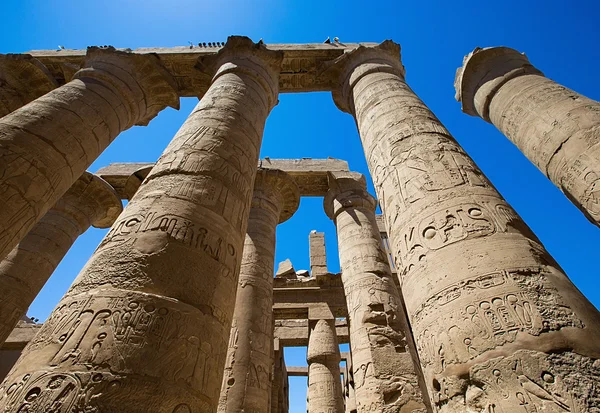 在埃及的卡纳克神庙的废墟 — 图库照片