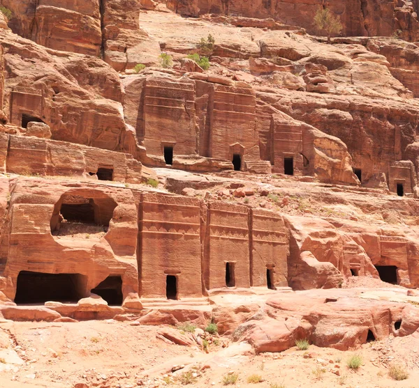 Архітектура в Petra розріз скелі — стокове фото