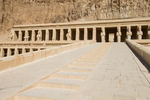 Hatshepsut cerca de Luxor en Egipto —  Fotos de Stock