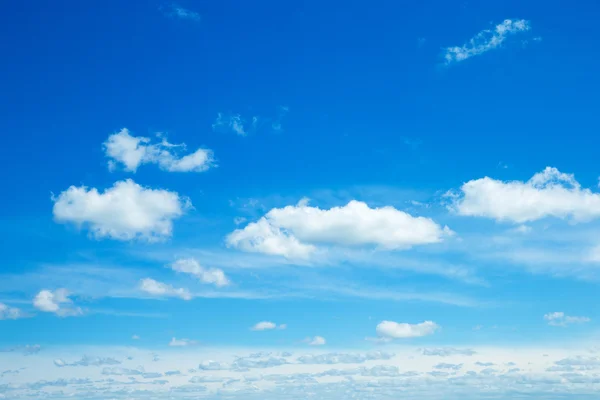 Sky background with clouds — Stock Photo, Image