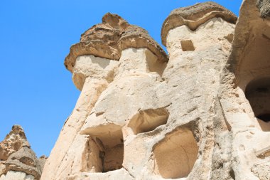 Kaya oluşumları Capapdocia içinde