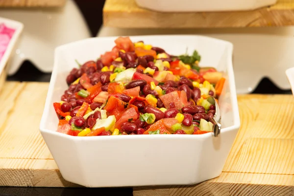 Comida para ensalada buffet — Foto de Stock