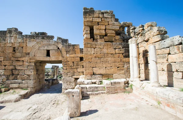 Ruines antiques à Hierapolis — Photo