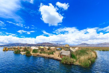 Titicaca gölü Totora teknede
