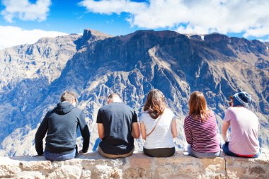 Turistler Colca Kanyon