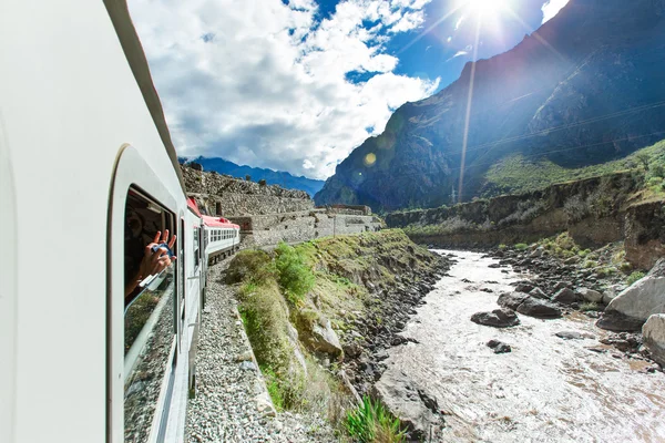 Comboio para Machu Picchu — Fotografia de Stock