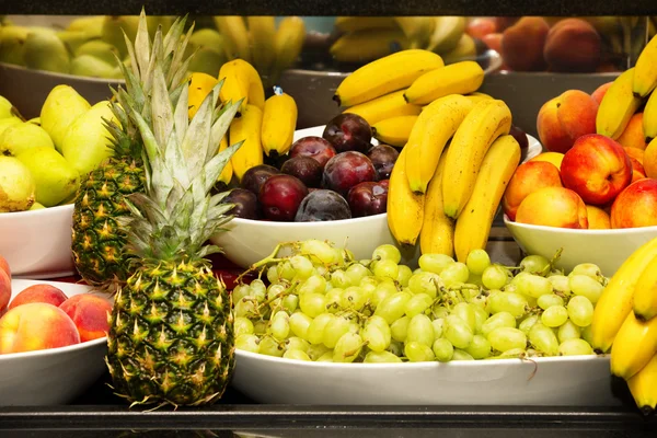 Sortiment šťavnaté ovoce — Stock fotografie