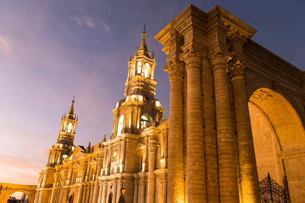 Catedral iglesia principal de Arequipa — Foto de Stock