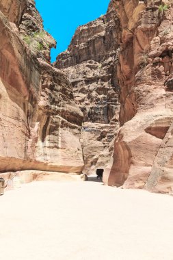 Siq dar yuvası Kanyon