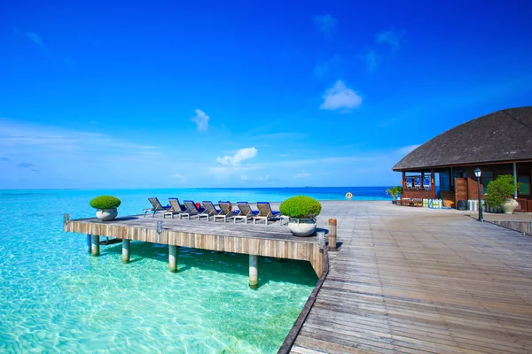 Spiaggia tropicale alle Maldive — Foto Stock