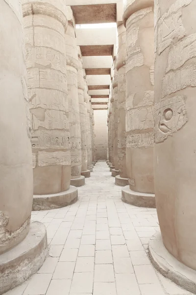 Ancient Karnak temple — Stock Photo, Image