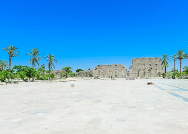 Templo de Karnak antigo — Fotografia de Stock