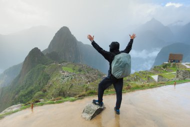 Machu Picchu üzerinde seyir turizm