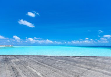 Maldivler 'deki tropik plaj