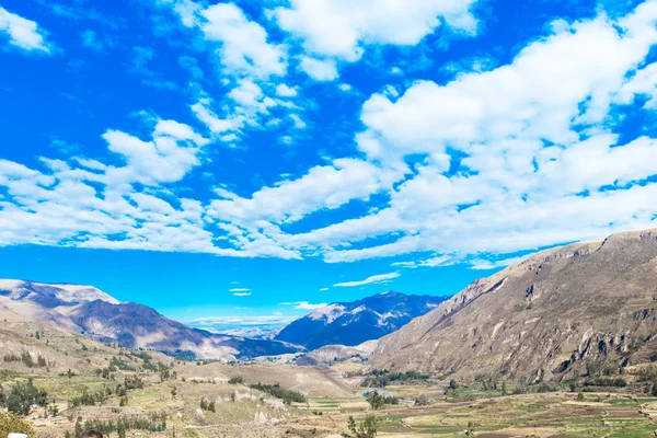 Hermoso paisaje en los Andes — Foto de Stock