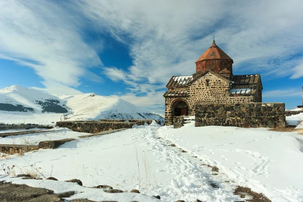 Mosteiro de Sevanavank no inverno Imagens Royalty-Free
