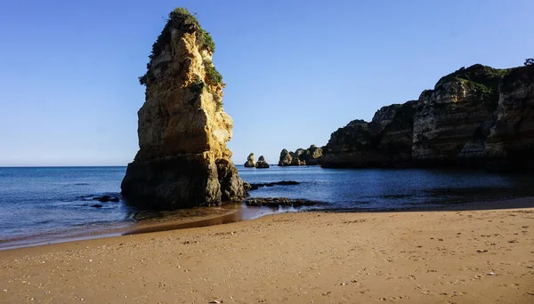 Bela Baía Perto Cidade Lagos Região Algarve Portugal Praia Areia — Fotografia de Stock