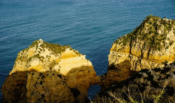 Hermosa Bahía Cerca Ciudad Lagos Región Algarve Portugal Playa Arena —  Fotos de Stock