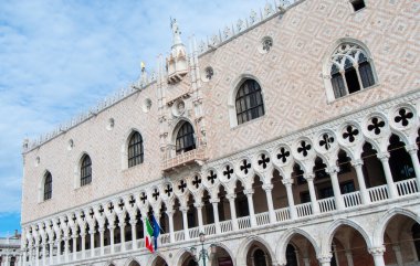 Köşe Doge Sarayı üzerinde San Marco Meydanı'na ve çan kulesi, San Giorgio Maggiore Venedik, İtalya