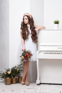 çiçekli güzel gelin