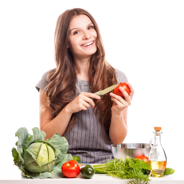 Young Woman Cooking in the kitchen. Healthy Food - Vegetable Salad. Diet. Dieting Concept. Healthy Lifestyle. — Stock Photo, Image