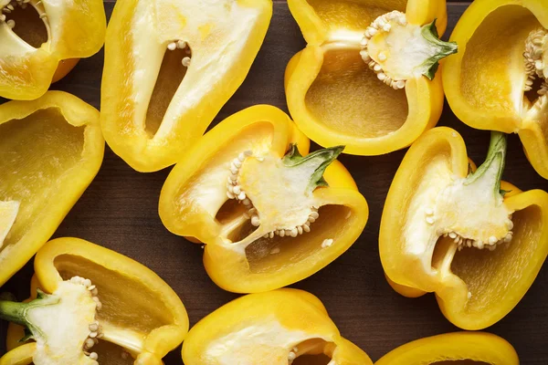 Pimientos dulces en la mesa —  Fotos de Stock