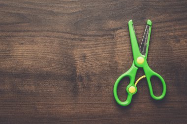 Tablo için çocuk makaslar