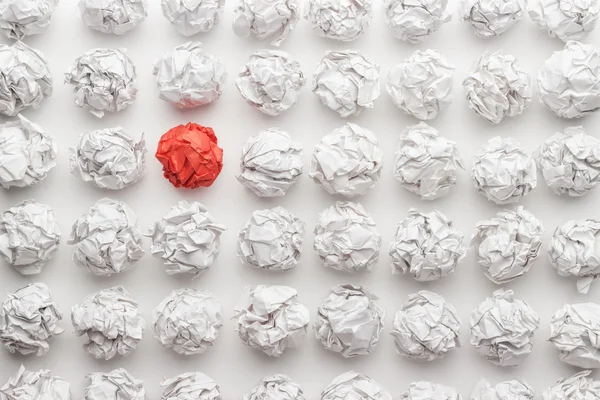 Grande ideia conceito na mesa de escritório branco — Fotografia de Stock