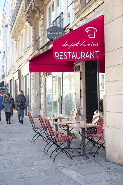 Gatucafé i Paris — Stockfoto