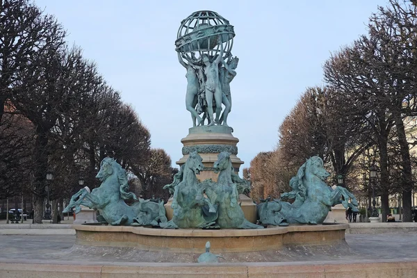 Monument in Luxembourg park — Stock Photo, Image