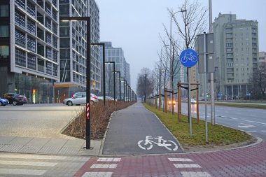  sektörlerine yol Varşova