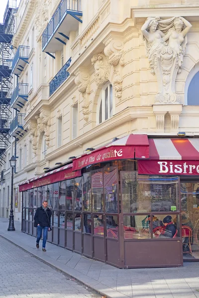 Gatucafé i Paris — Stockfoto