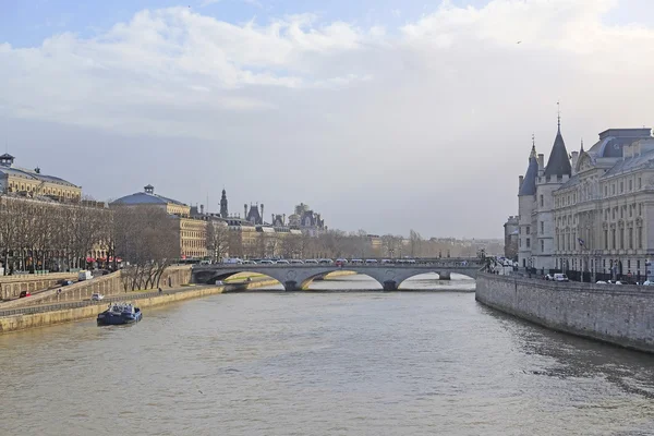 Río Sena en París — Foto de Stock