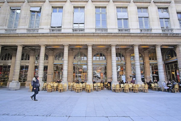 Le Palais Royal no centro de Paris — Fotografia de Stock