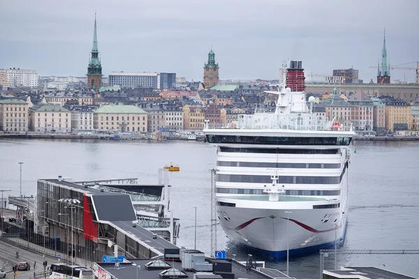 Image d'un bateau de croisière près de Stockholm — Photo